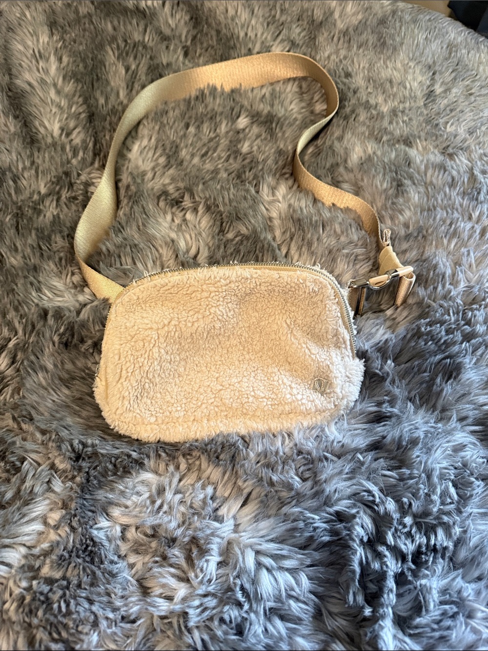 Lululemon Beige Sherpa Crossbody Bag - Women's Shoulder Bag